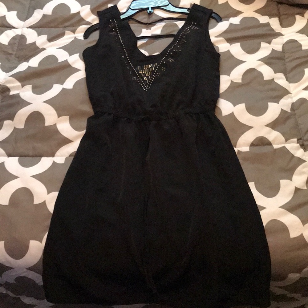 Dress - Picture 2 of 2